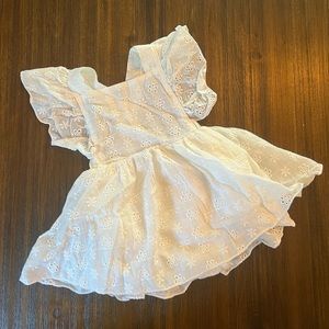 BABY GIRL WHITE DRESS ROMPER ONESIE CUTE FASHION 9-12 MONTHS